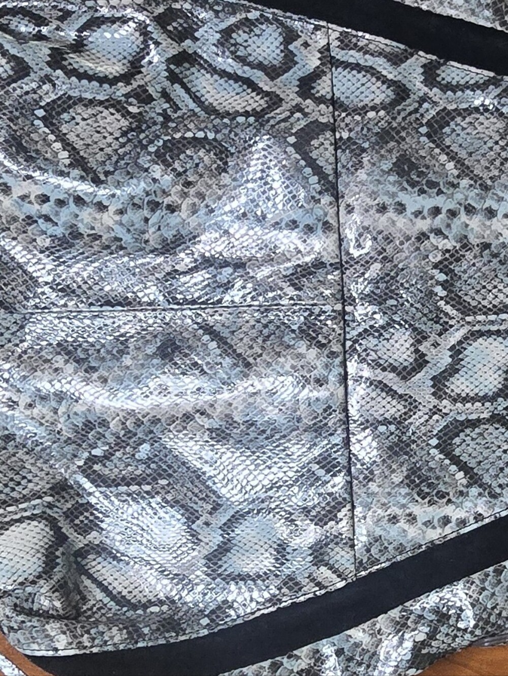 Aimee Kestenberg XL Tuscany Hobo Bag Snakeskin Print - Picture 14 of 14